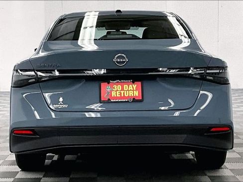 New 2026 Nissan Sentra SV image 5