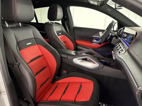 Used 2024 Mercedes-Benz GLE 53 AMG 4MATIC Coupe image 31