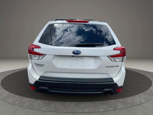 Used 2021 Subaru Forester image 4