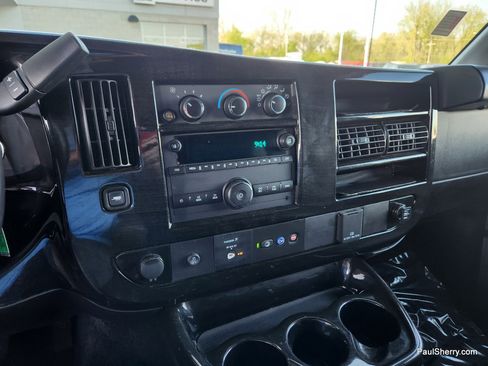 Used 2023 Chevrolet Express 2500 Extended RWD image 41