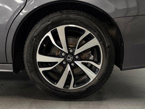 Used 2019 Honda Odyssey Elite image 7