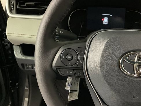 New 2025 Toyota RAV4 XLE image 26