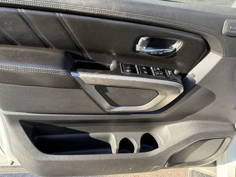 Used 2015 Nissan Armada Platinum w/ 2nd Row Captain Seat Package AWD/4WD image 9