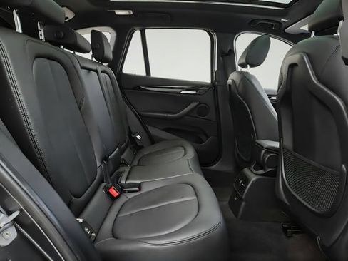 Used 2018 BMW X1 sDrive28i w/ Convenience Package FWD image 31