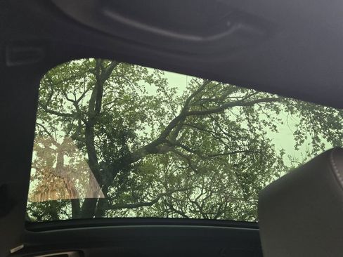 Used 2025 BMW X3 xDrive30i w/ Premium Package image 17