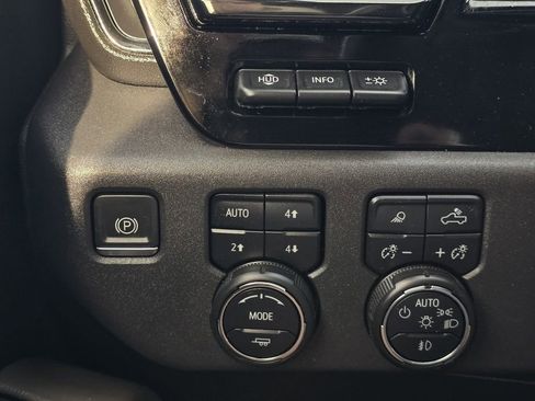 Used 2023 Chevrolet Silverado 1500 ZR2 w/ ZR2 Bison Edition image 21