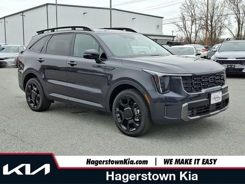 Certified 2025 Kia Sorento X-Line EX image 1