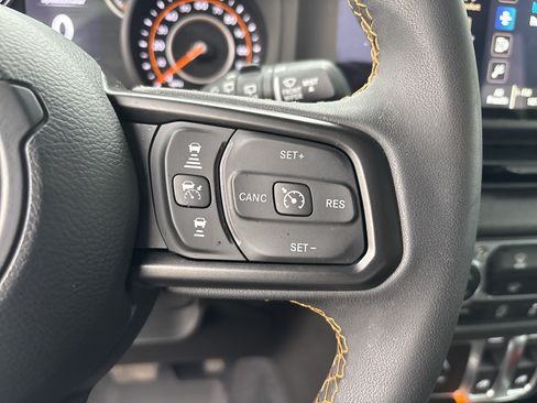 Used 2024 Jeep Wrangler Sport AWD/4WD image 21