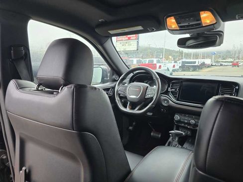 Used 2025 Dodge Durango R/T image 10