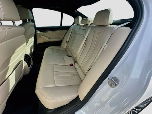 Used 2017 BMW 540i RWD image 25