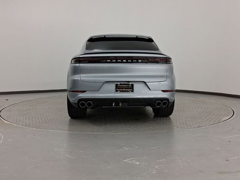 New 2026 Porsche Cayenne Coupe image 10
