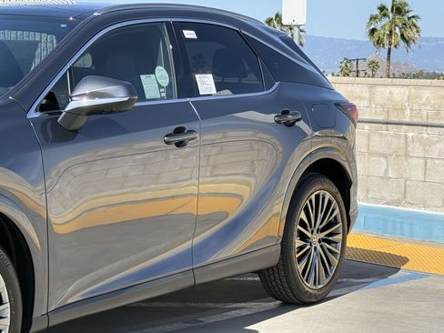 New 2026 Lexus RX 450h RX 450h+ Luxury image 8