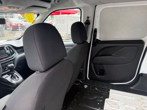 Used 2018 RAM ProMaster City Tradesman FWD image 24