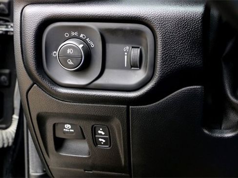 Used 2022 RAM 1500 Lone Star image 21