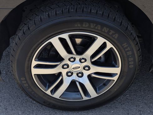 Used 2024 Ford Expedition Max Limited RWD image 7