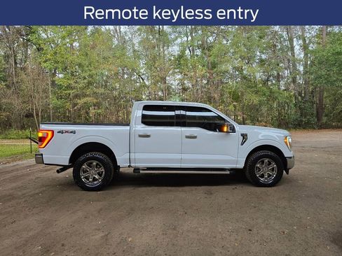 Used 2023 Ford F150 Lariat w/ Trailer Tow Package image 11