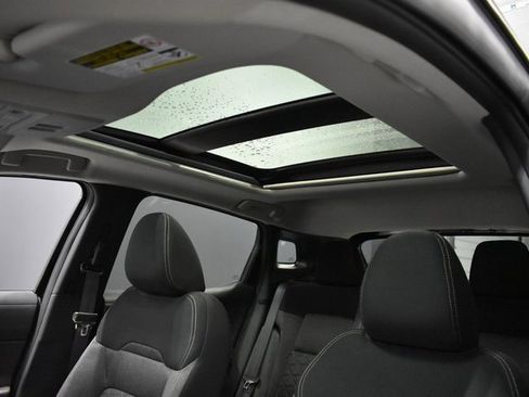 New 2026 Nissan Kicks SV w/ SV Premium Package image 17