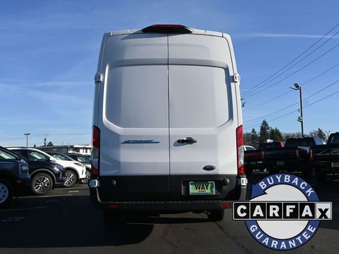 New 2023 Ford E-Transit 148 High Roof Extended image 5