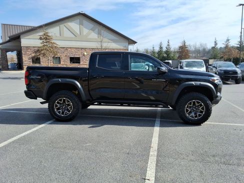 Certified 2023 Chevrolet Colorado ZR2 w/ ZR2 Convenience Package III image 4