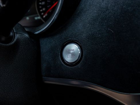 Used 2023 Kia Stinger GT2 image 18