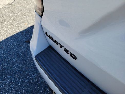 Used 2019 Ford Expedition Limited w/ Equipment Group 303A image 7