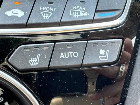 Used 2022 Acura RDX AWD w/ Advance Package image 30