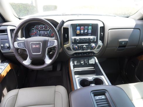 Used 2018 GMC Sierra 1500 SLT w/ Texas SLT Premium Package RWD image 2