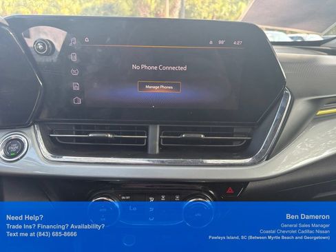 Used 2026 Chevrolet Trax LT FWD image 13