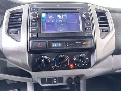 Used 2013 Toyota Tacoma PreRunner w/ SR5 Pkg image 14