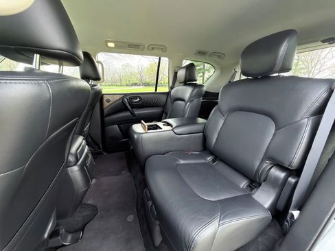 Used 2021 Nissan Armada SL w/ Captain's Chairs Package AWD/4WD image 24