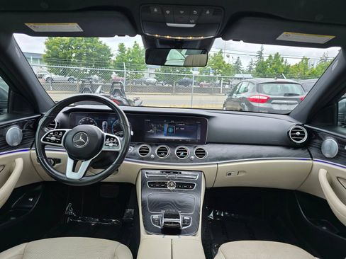 Used 2019 Mercedes-Benz E 450 4MATIC Wagon image 12
