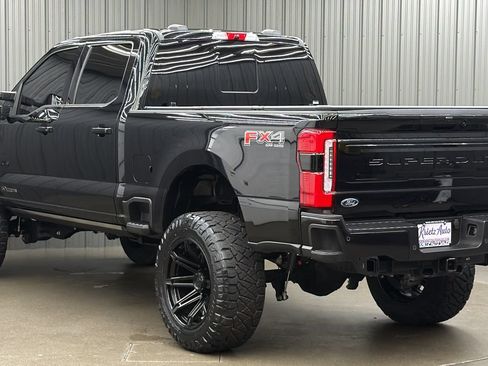 Used 2026 Ford F250 Platinum AWD/4WD image 3