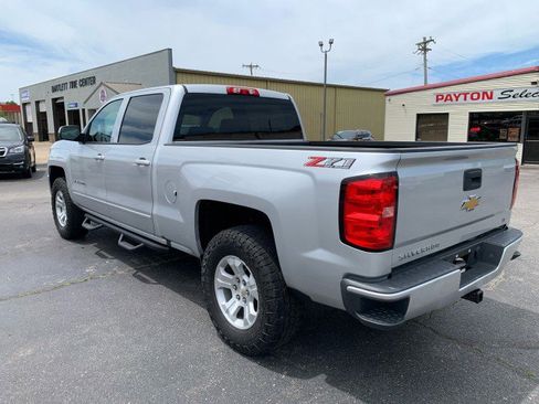 Used 2018 Chevrolet Silverado 1500 LT w/ All Star Edition AWD/4WD image 2