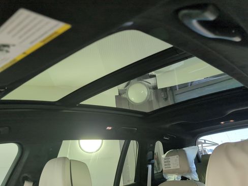 New 2026 BMW X7 xDrive40i w/ Executive Package image 12