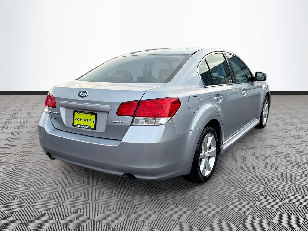 Used 2013 Subaru Legacy 2.5i Premium w/ All-Weather Pkg AWD/4WD image 4