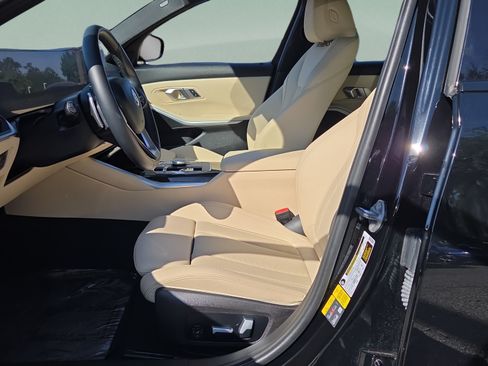 Used 2023 BMW 330e w/ Driving Assistance Package RWD image 9