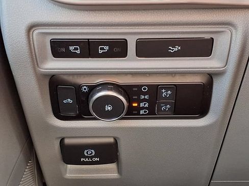 Used 2022 Ford F150 XLT w/ Equipment Group 302A High AWD/4WD image 19