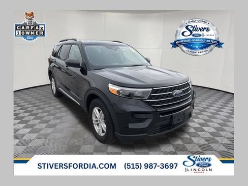 Used 2021 Ford Explorer XLT AWD/4WD image 1