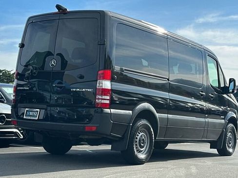Used 2016 Mercedes-Benz Sprinter 2500 image 4