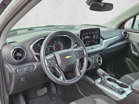 Certified 2025 Chevrolet Blazer LT image 10