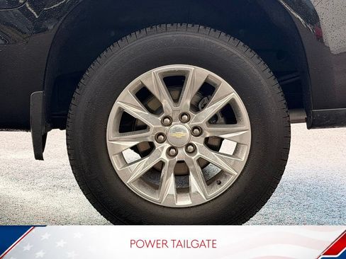 Used 2019 Chevrolet Silverado 1500 LTZ AWD/4WD image 10