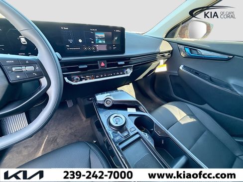New 2025 Kia EV6 Wind image 26