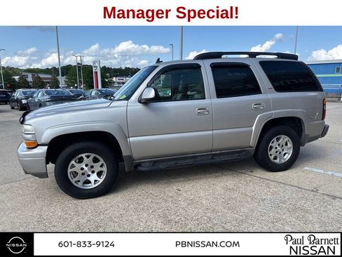 Used 2006 Chevrolet Tahoe Z71 w/ Z71 Preferred Equipment Group RWD image 2