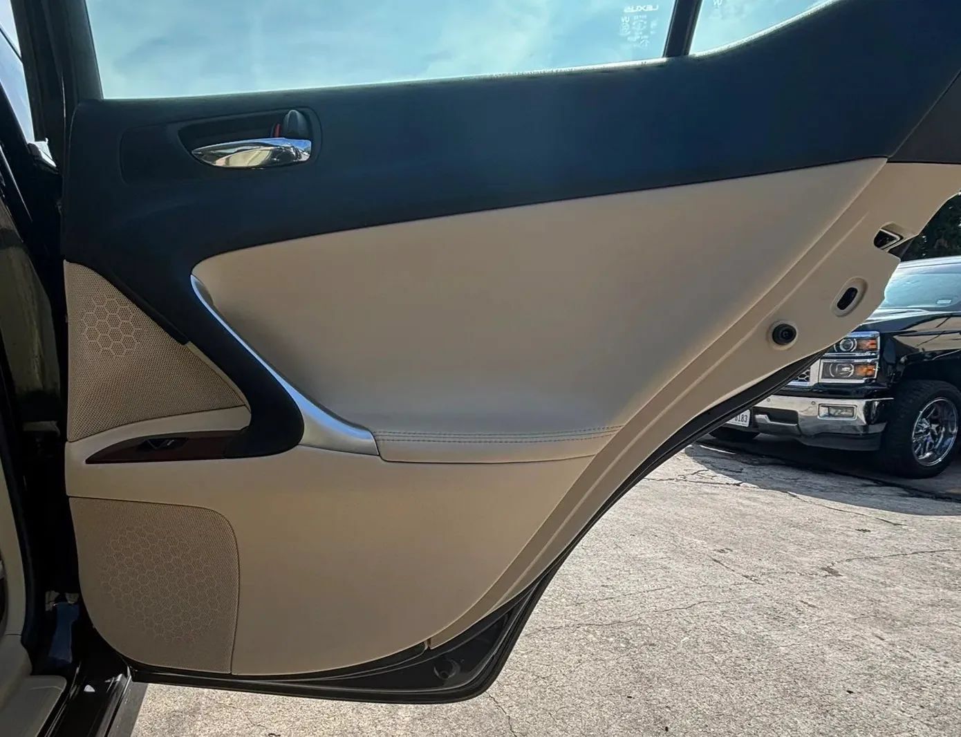 Used 2008 Lexus IS 250 w/ Premium Pkg RWD image 19