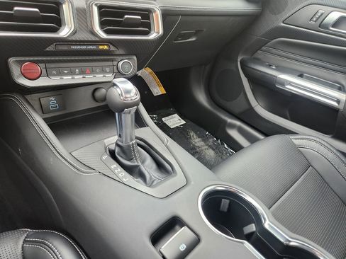 New 2025 Ford Mustang Premium image 26