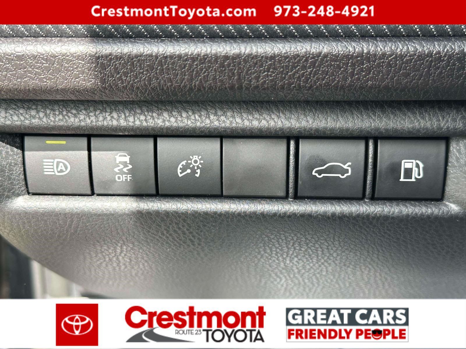 Used 2026 Toyota Camry SE w/ Convenience Package AWD/4WD image 17