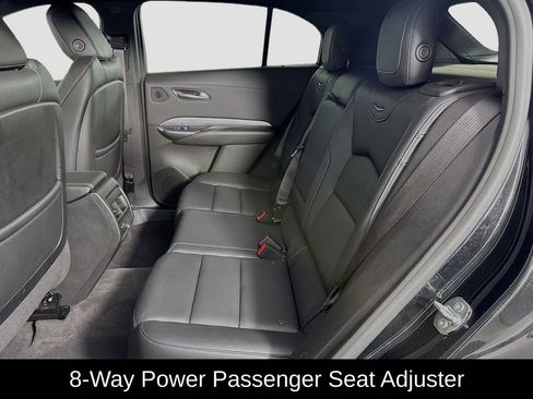 Used 2024 Cadillac XT4 Premium Luxury w/ Technology Package image 9