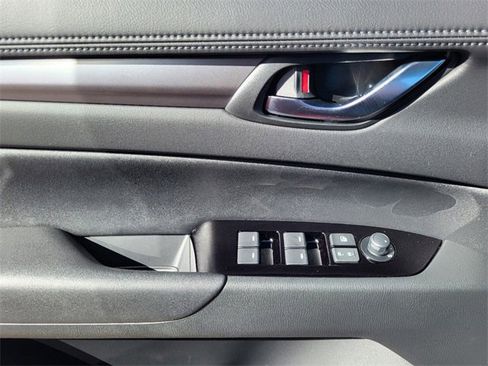 New 2025 MAZDA CX-5 AWD 2.5 S w/ Preferred Package image 11