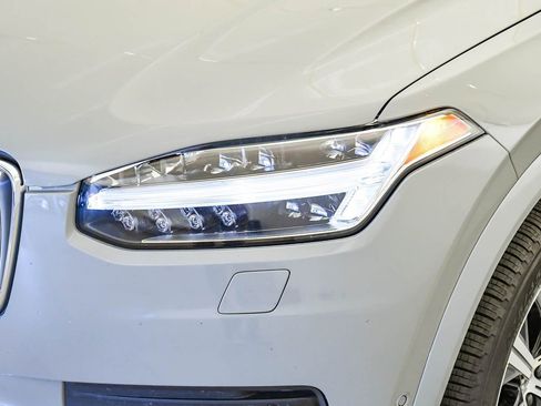 Certified 2025 Volvo XC90 B6 Plus image 9
