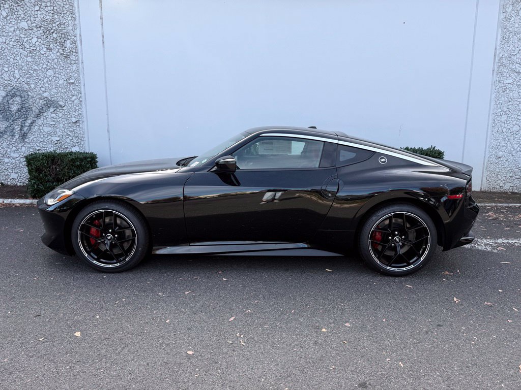New 2027 Nissan Z Performance RWD image 8